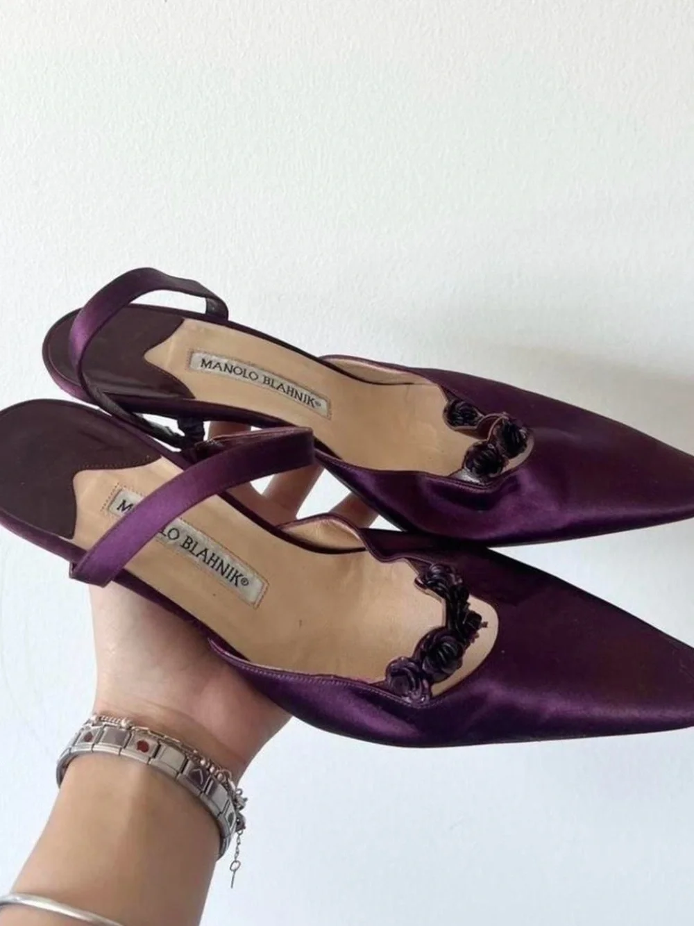 Vintage Manolo Blahnik Purple Satin Slingback Pumps - Picture 2 of 4